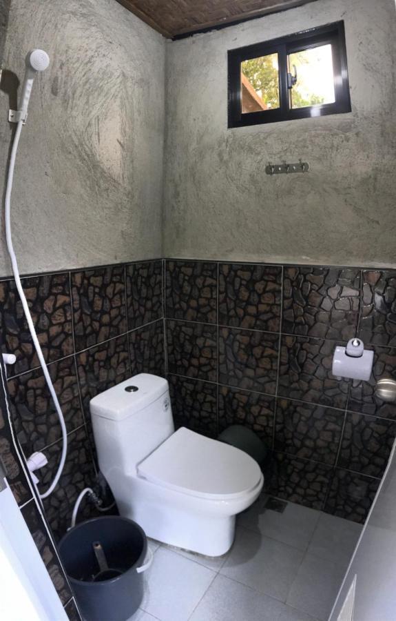 Khloe Serenity Guest House Batuan 外观 照片