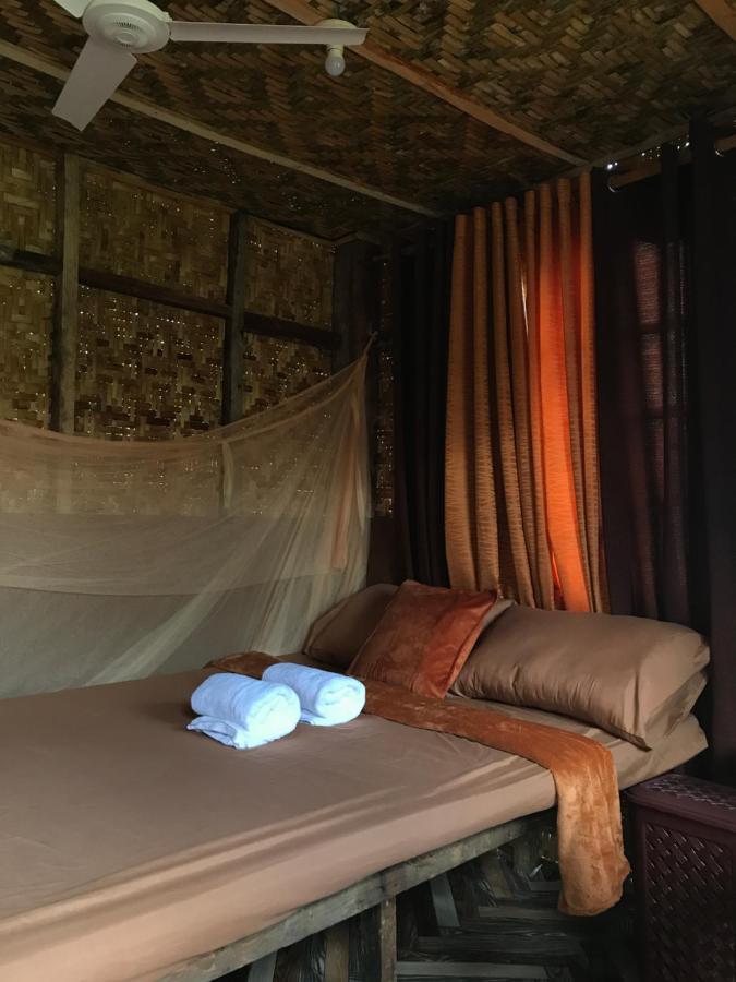 Khloe Serenity Guest House Batuan 外观 照片