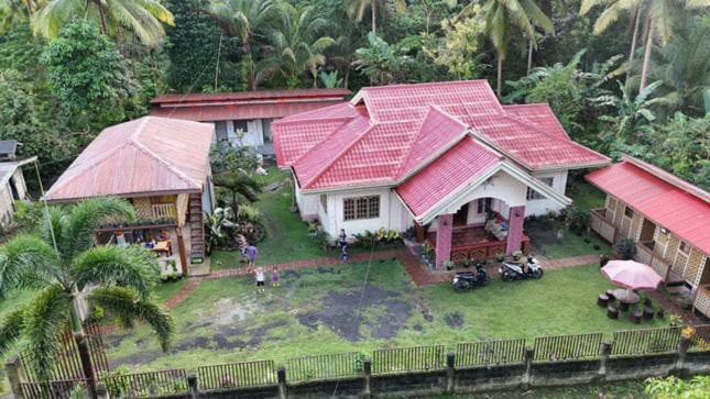 Khloe Serenity Guest House Batuan 外观 照片