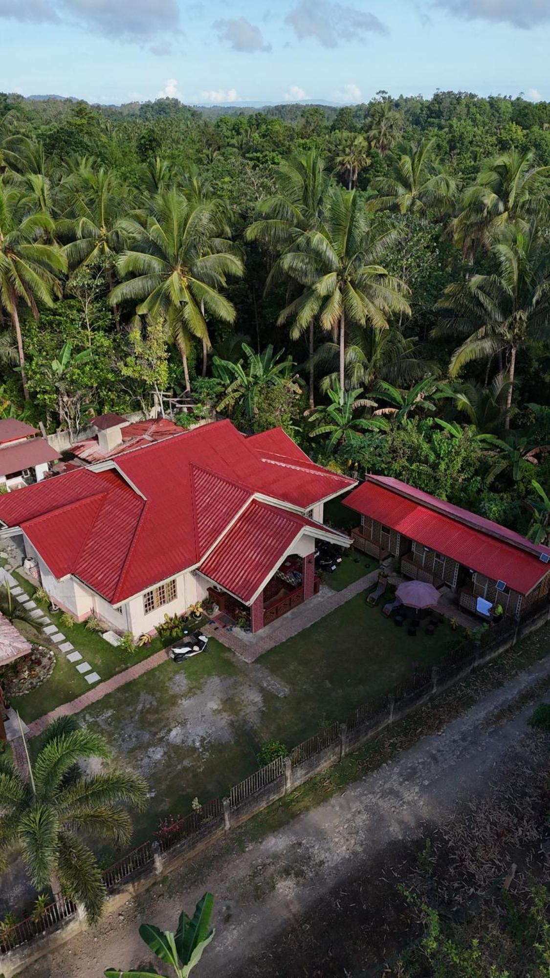 Khloe Serenity Guest House Batuan 外观 照片