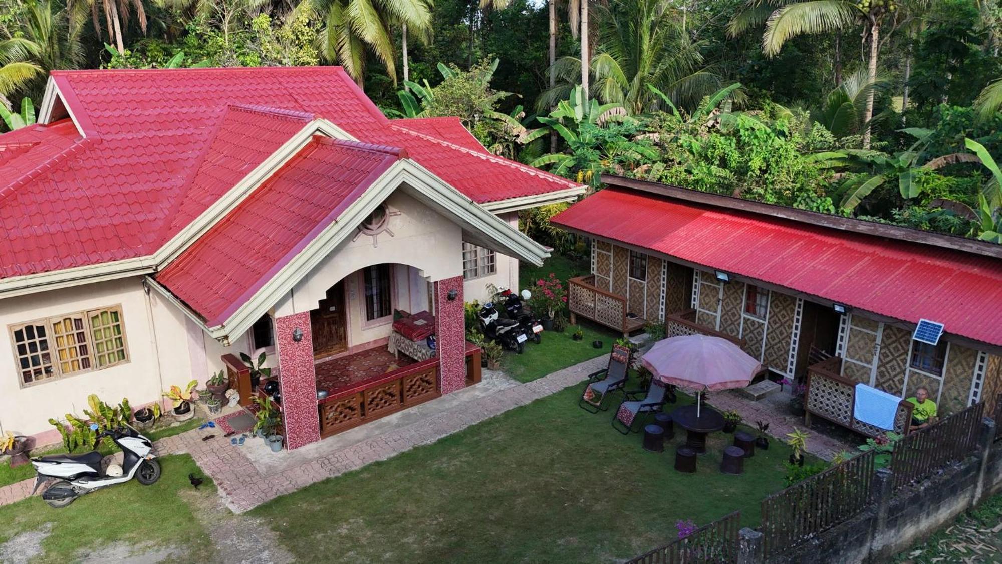 Khloe Serenity Guest House Batuan 外观 照片